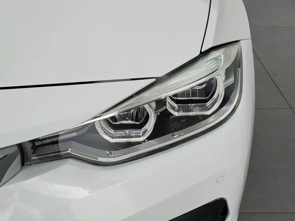 2016 BMW 3 Series 320i Fashion Edition — миниатюра 7