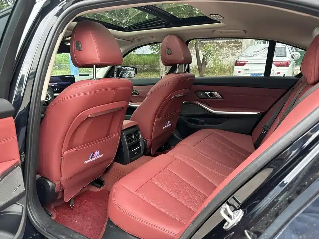 2026 BMW 3 Series 330Li M Sport Shadow Edition — миниатюра 11