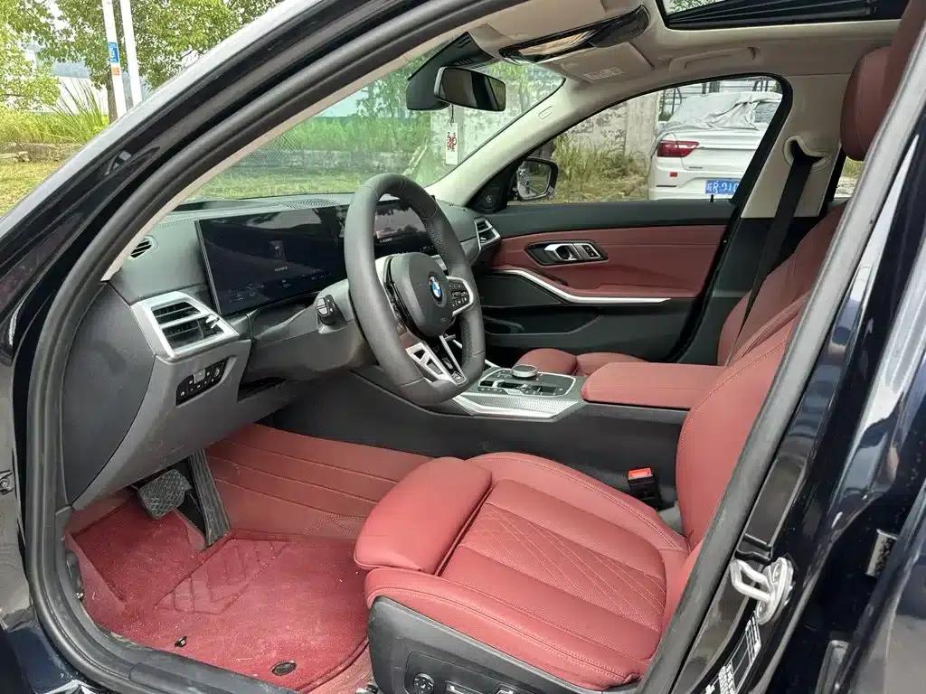 2026 BMW 3 Series 330Li M Sport Shadow Edition — миниатюра 10