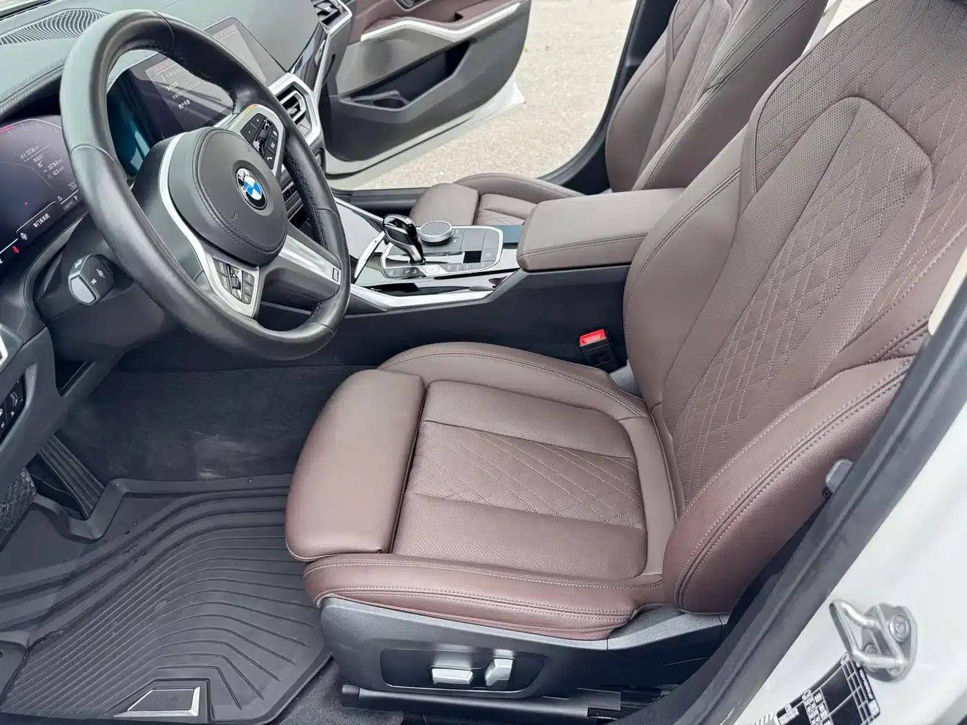 2022 BMW 3 Series 320Li M Sport Package — миниатюра 10