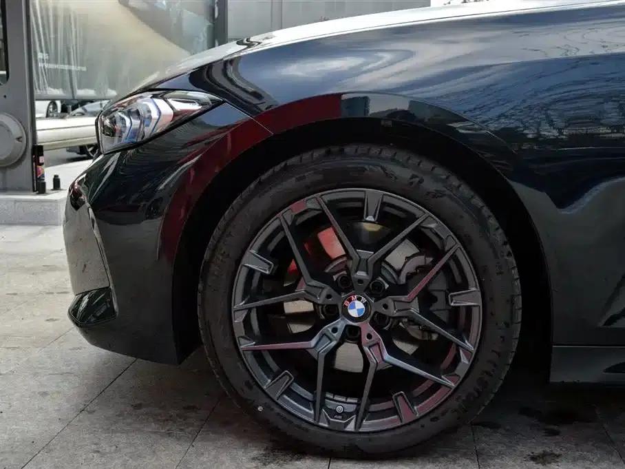 2025 BMW 3 Series 330Li Luxury M Sport Shadow Edition — миниатюра 13