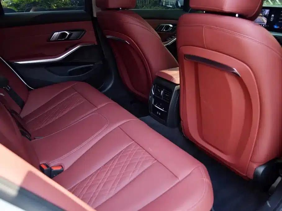 2025 BMW 3 Series 325Li M Sport Package — миниатюра 11