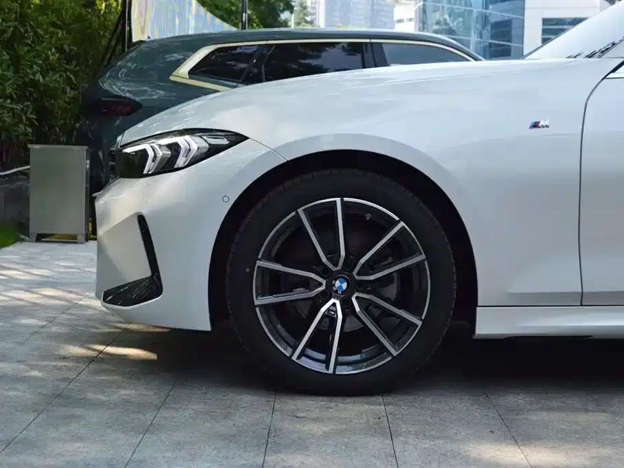 2025 BMW 3 Series 325Li M Sport Package — миниатюра 5