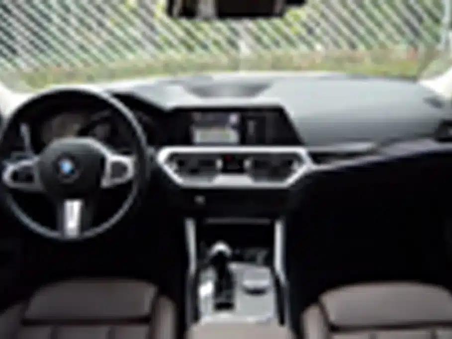 2022 BMW 3 Series 325Li M Sport Package — миниатюра 14