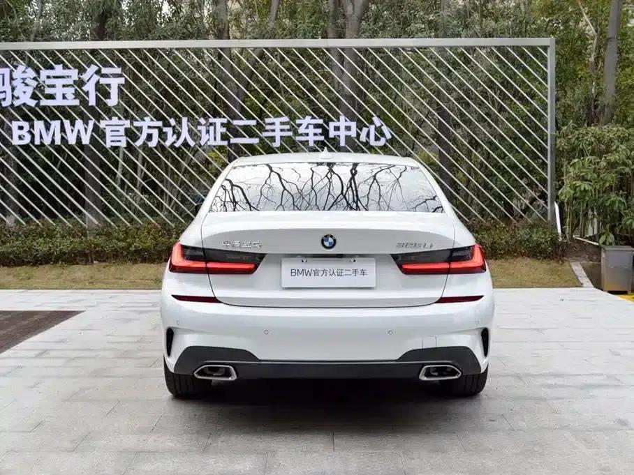 2022 BMW 3 Series 325Li M Sport Package — миниатюра 3