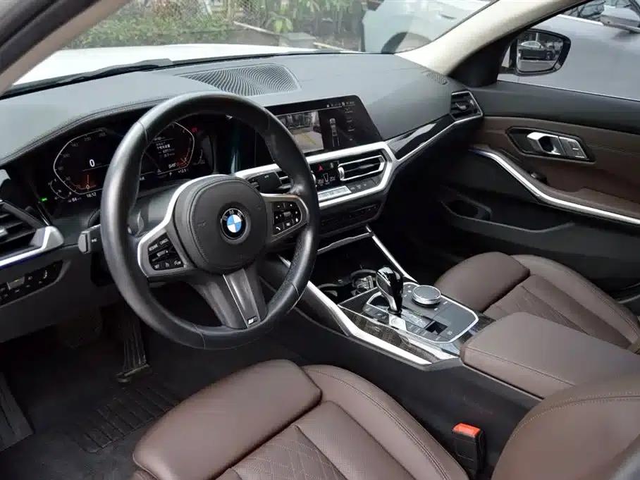 2022 BMW 3 Series 325Li M Sport Package — миниатюра 8