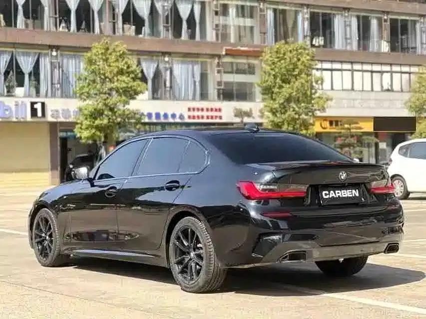 2020 BMW 3 Series 325i M Sport Package — миниатюра 5