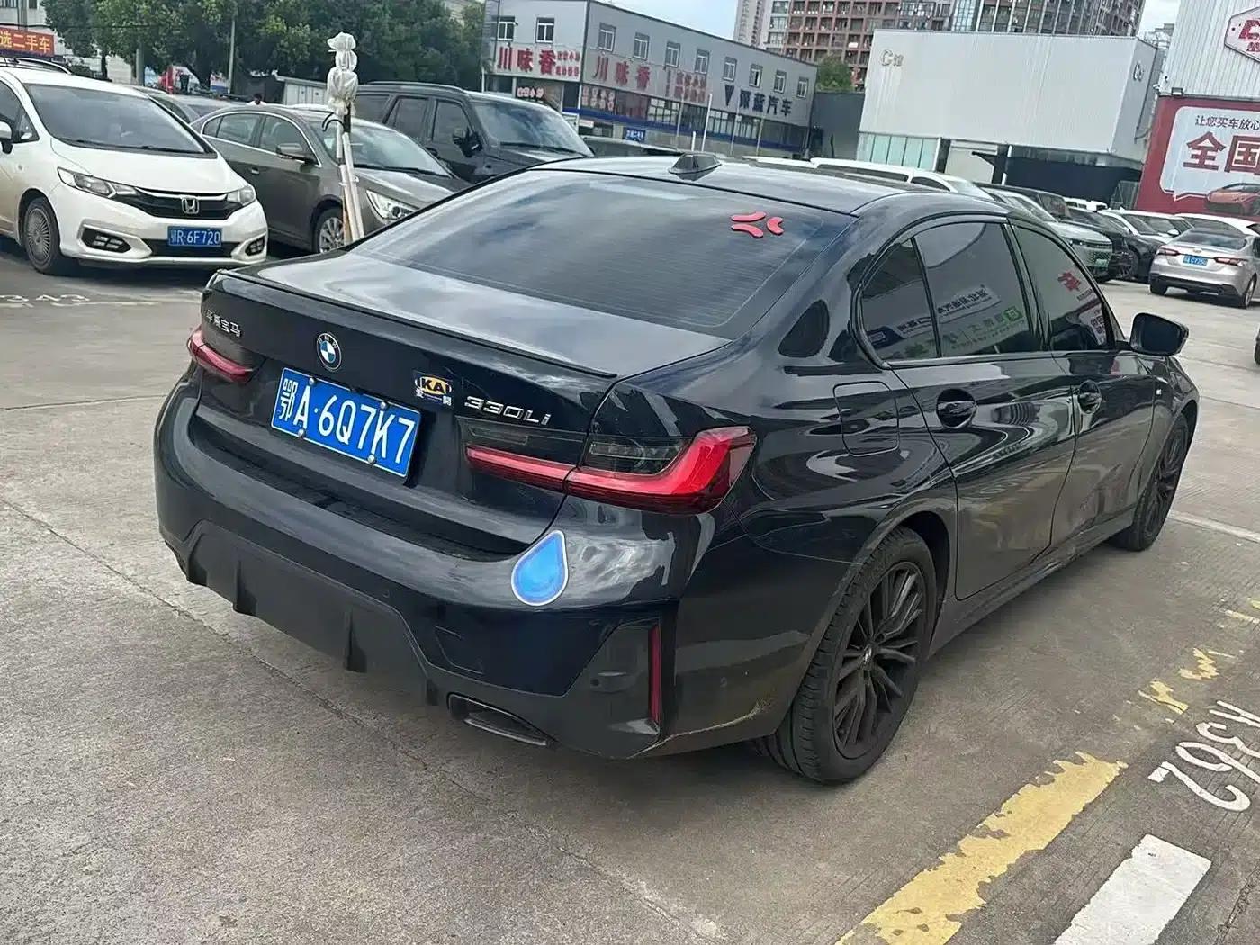 2024 BMW 3 Series 330Li M Sport Shadow Edition — миниатюра 9