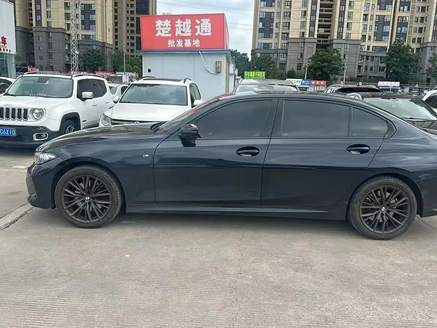 2024 BMW 3 Series 330Li M Sport Shadow Edition — миниатюра 10