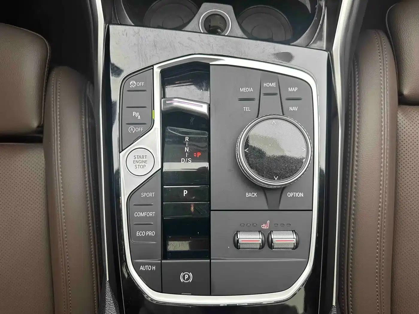 2023 BMW 3 Series 320Li M Sport Package — миниатюра 17