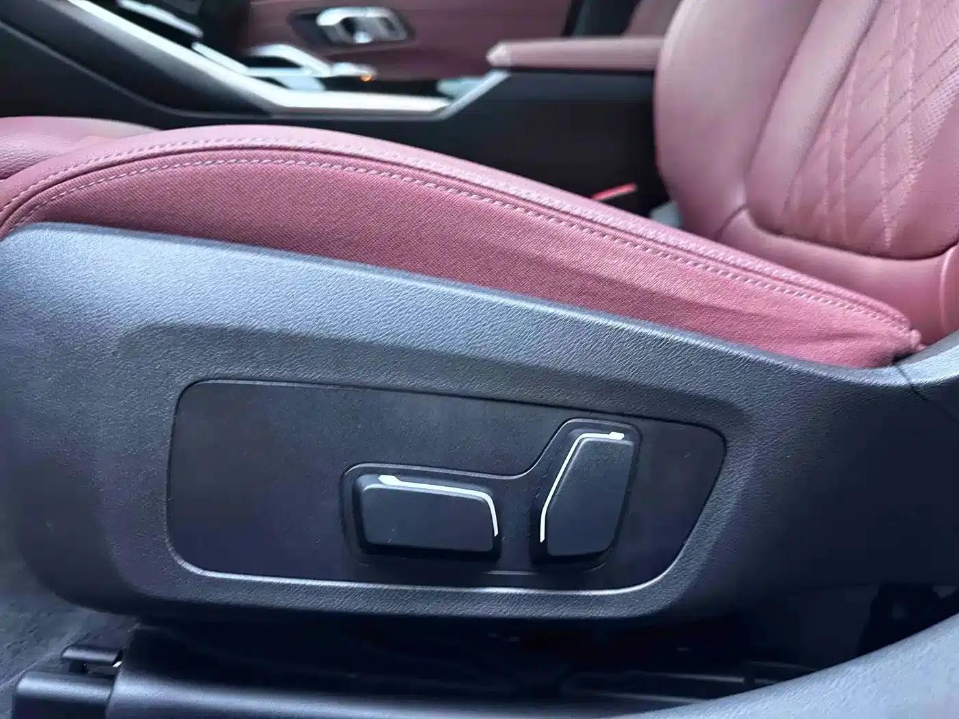 2023 BMW 3 Series 320Li M Sport Package — миниатюра 17