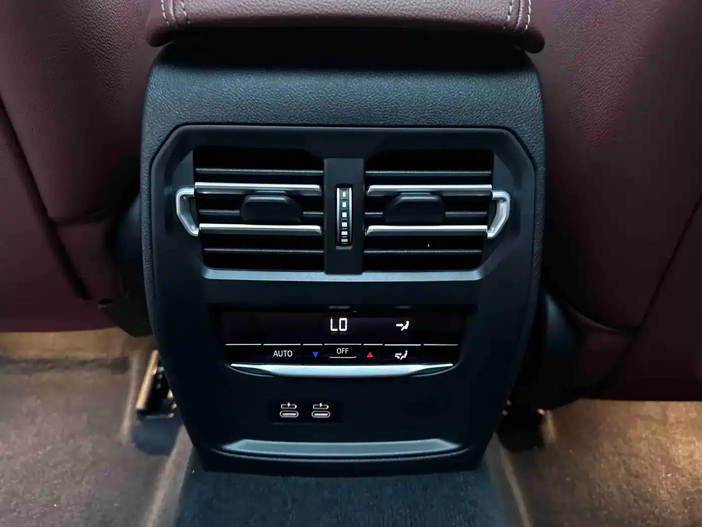 2023 BMW 3 Series 320Li M Sport Package — миниатюра 18