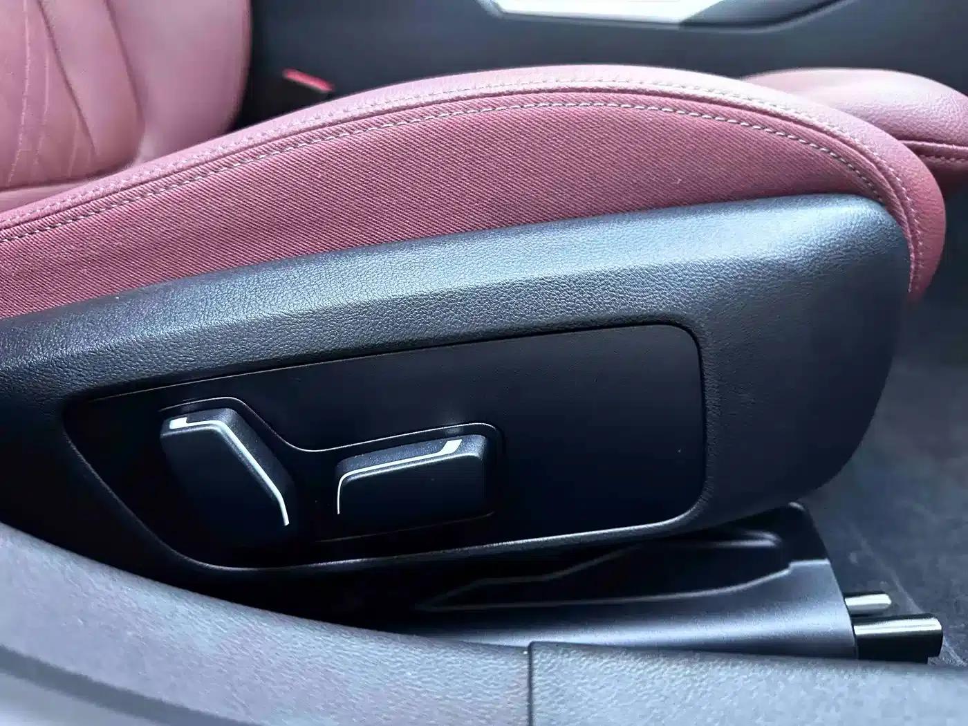 2023 BMW 3 Series 320Li M Sport Package — миниатюра 19