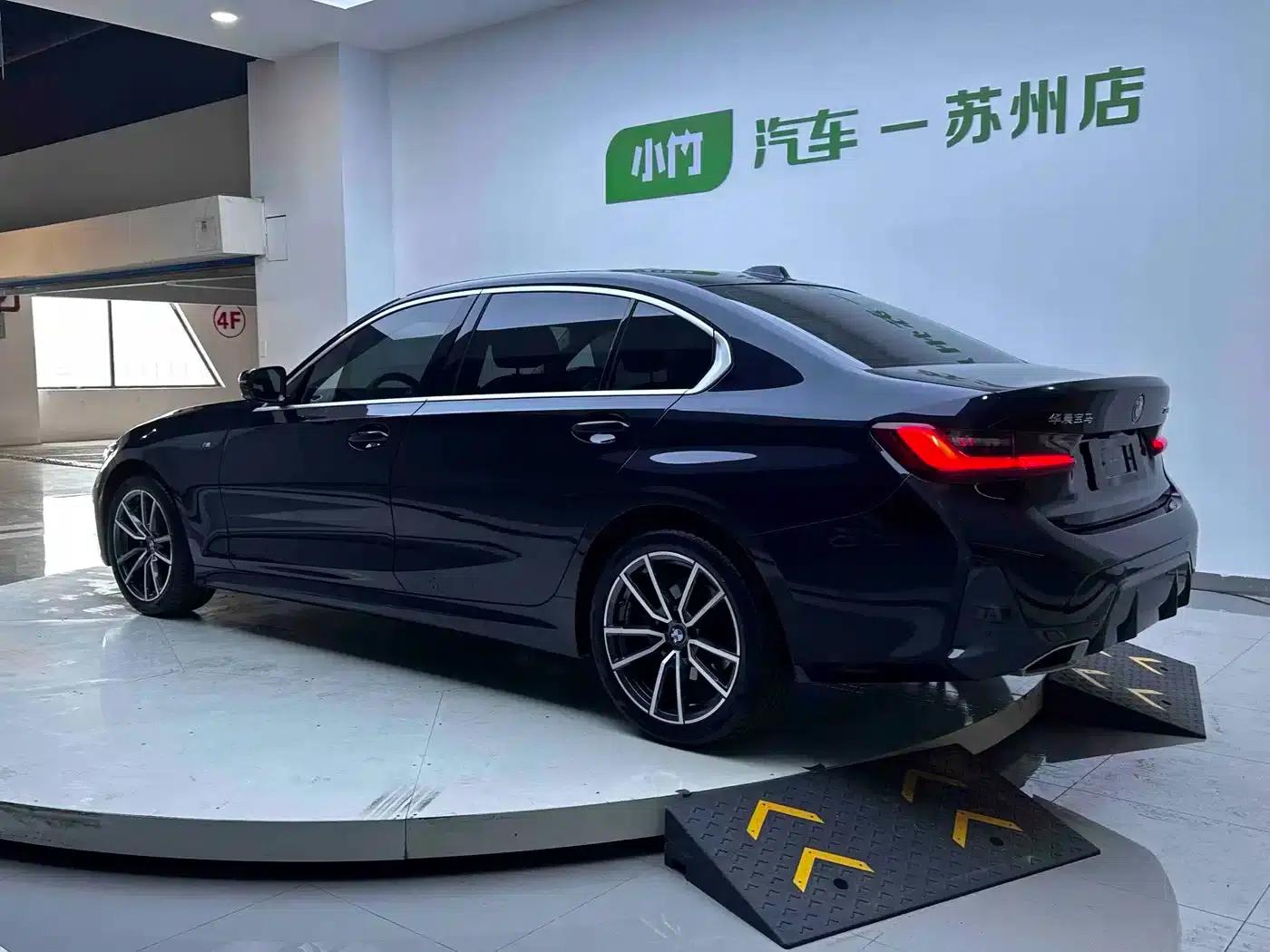 2023 BMW 3 Series 320Li M Sport Package — миниатюра 4