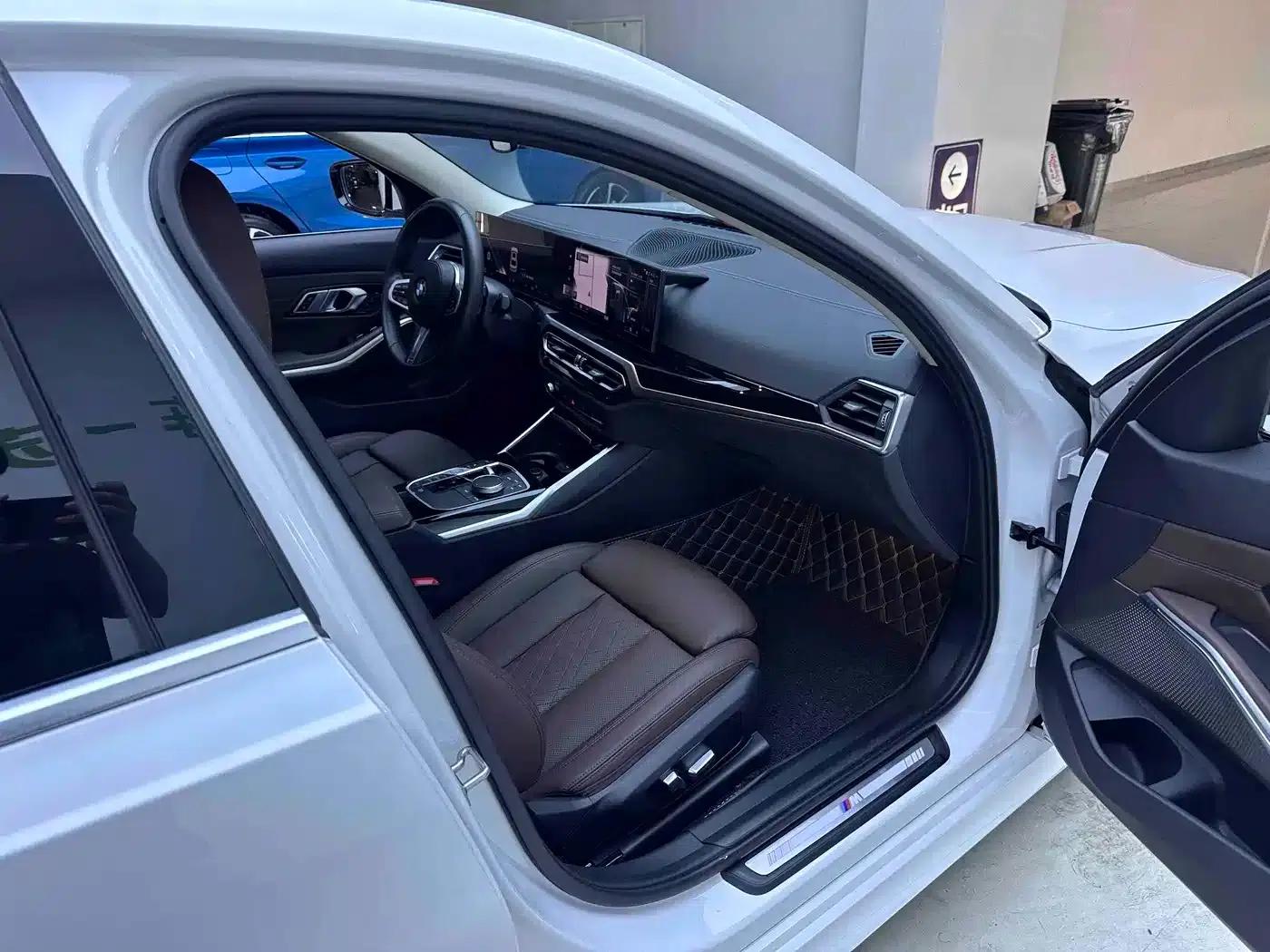 2023 BMW 3 Series 320Li M Sport Package — миниатюра 11