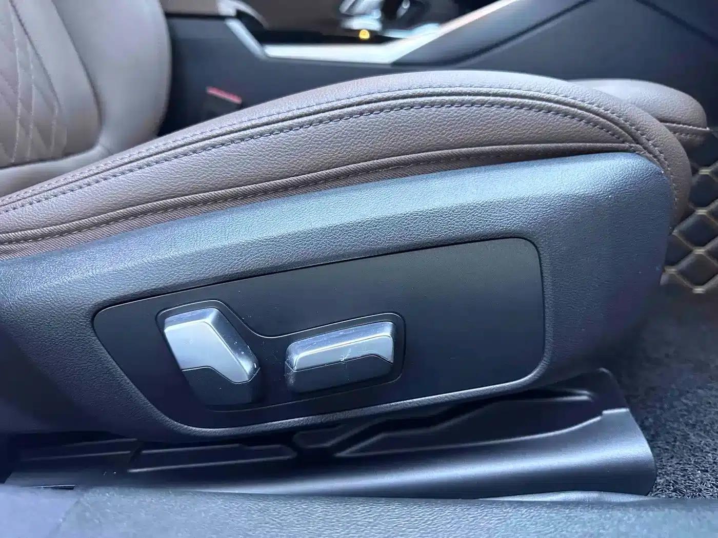 2023 BMW 3 Series 320Li M Sport Package — миниатюра 18