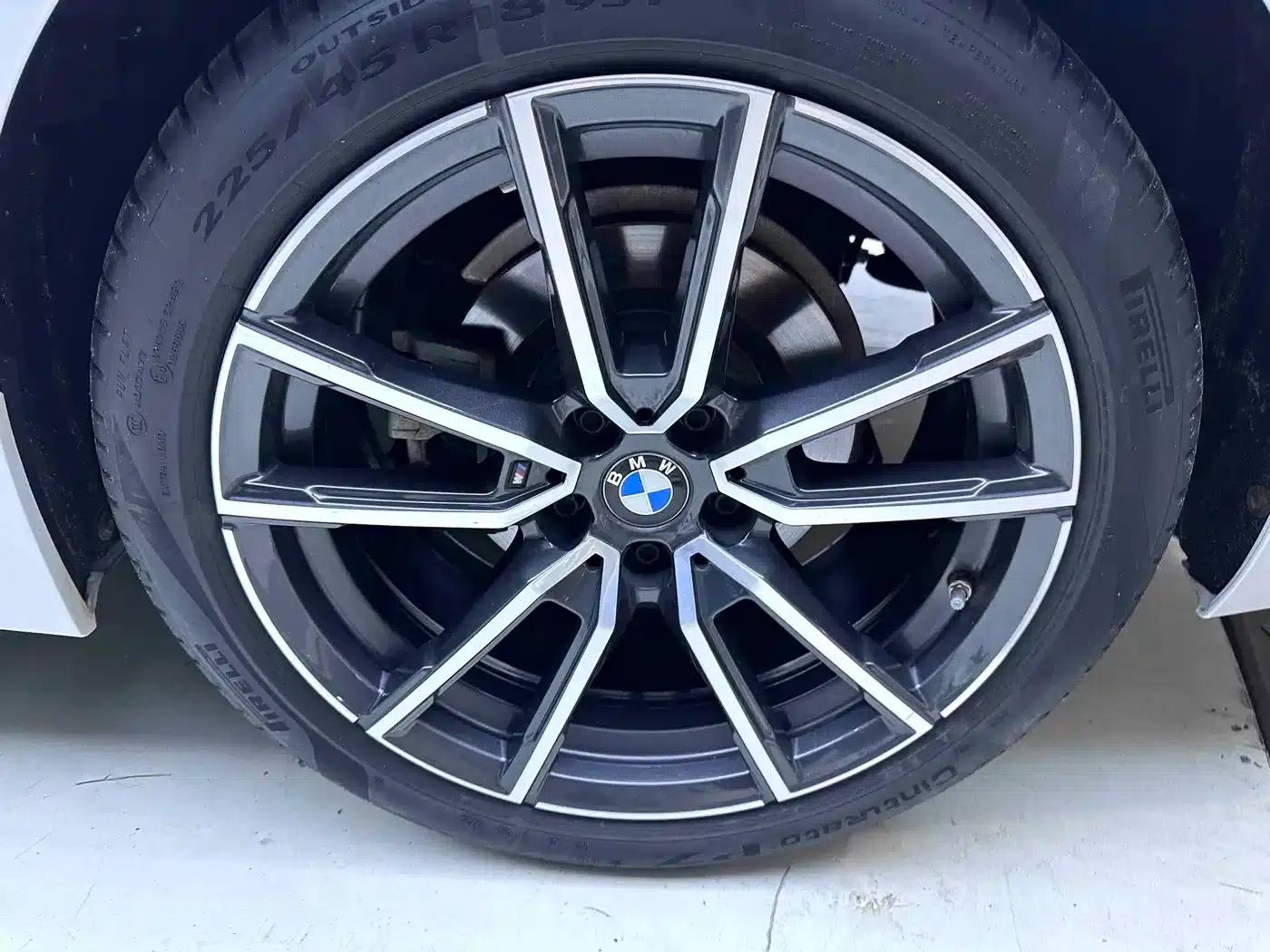 2023 BMW 3 Series 320Li M Sport Package — миниатюра 20