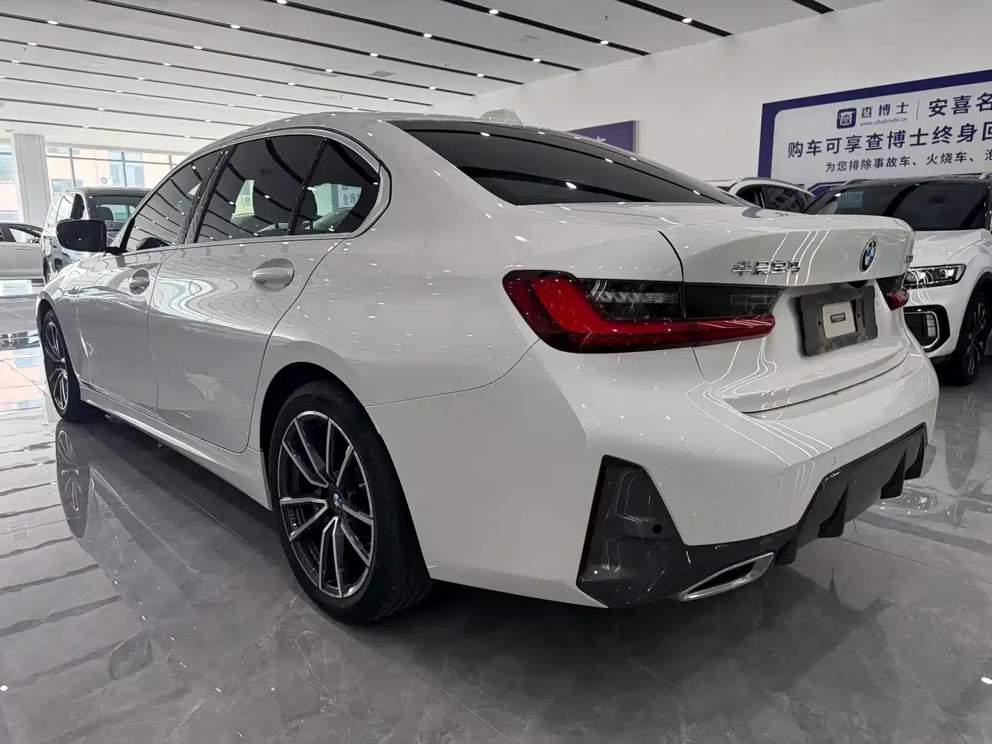 2023 BMW 3 Series 320Li M Sport Package — миниатюра 4