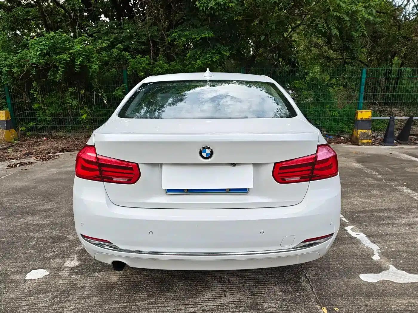 2017 BMW 3 Series 318Li Fashion Edition — миниатюра 7