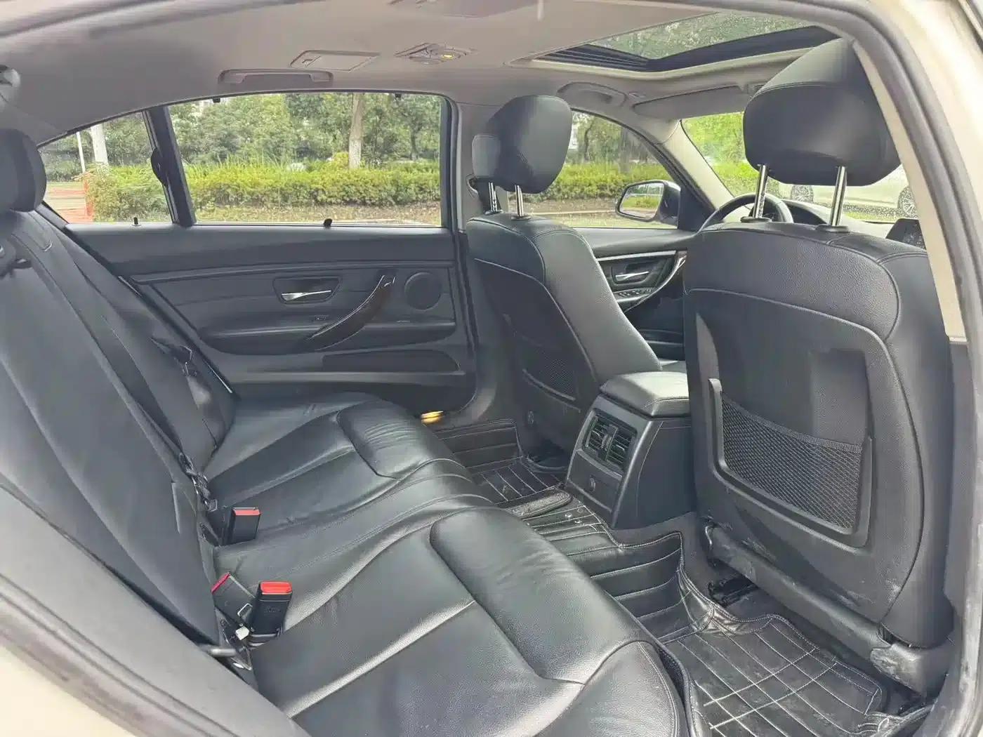 2015 BMW 3 Series 320Li Luxury Design Package — миниатюра 15