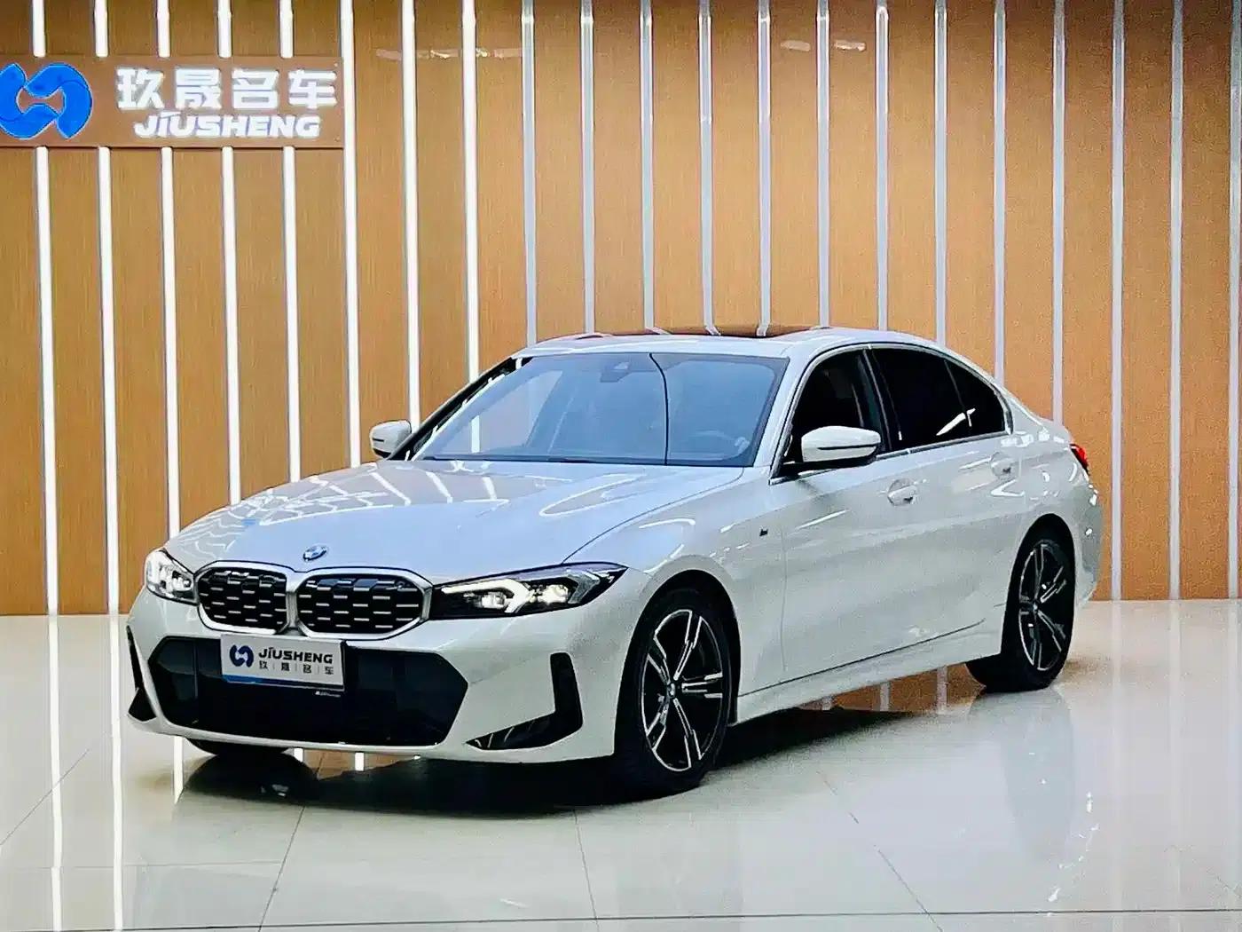 2023 BMW 3 Series 325i M Sport Package — миниатюра 1