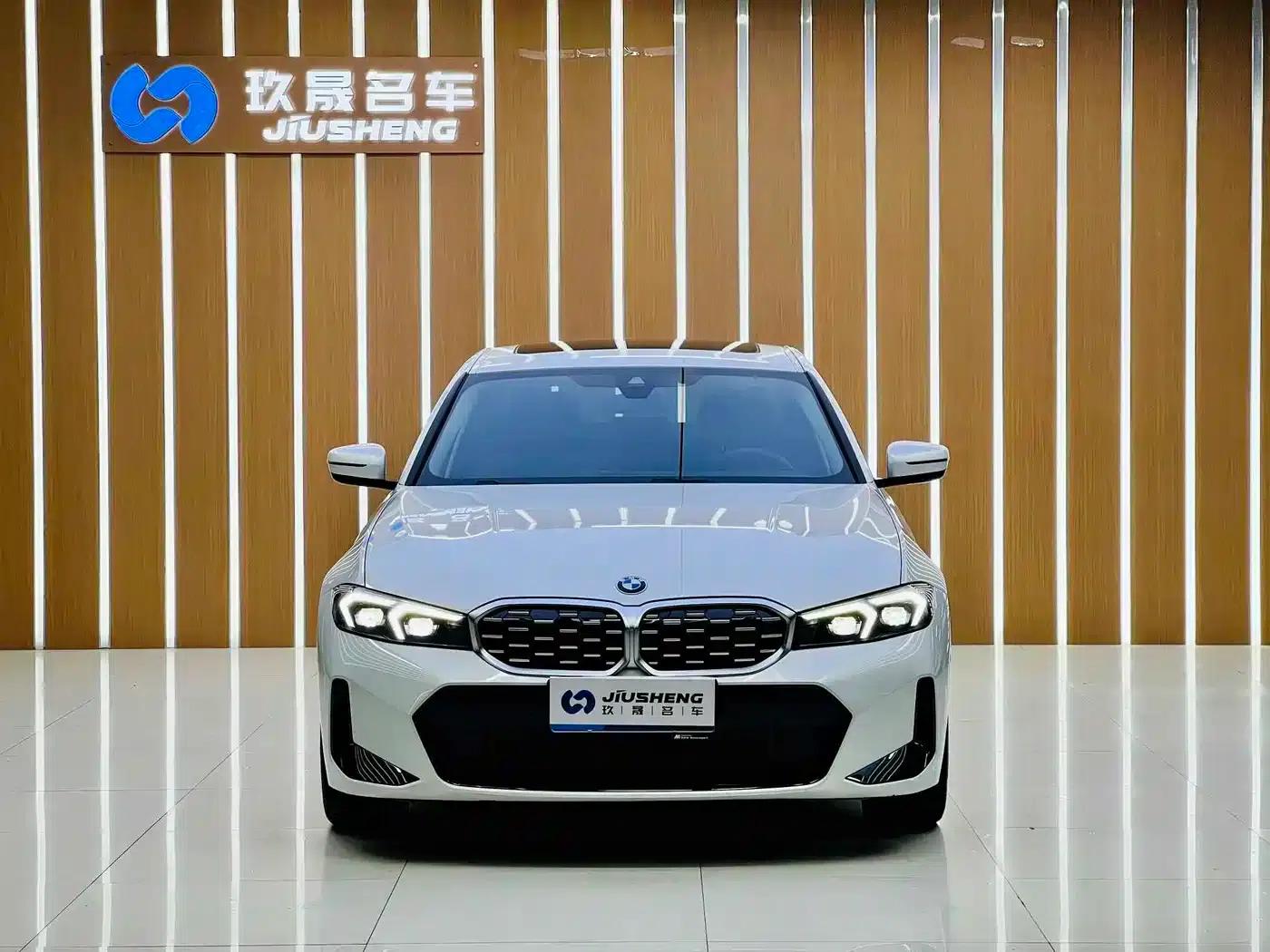 2023 BMW 3 Series 325i M Sport Package — миниатюра 2