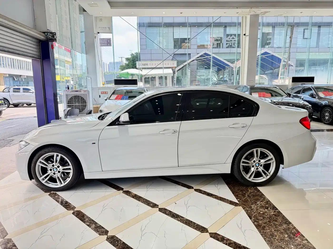 2018 BMW 3 Series 320i M Sport Package — миниатюра 14