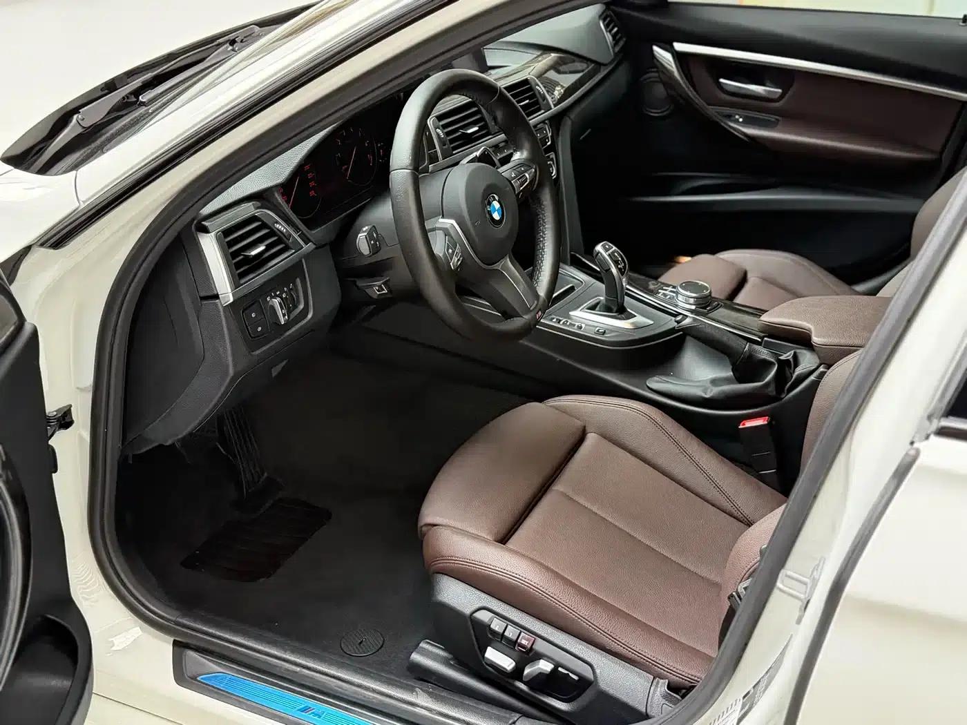 2018 BMW 3 Series 320Li M Sport Shadow Edition — миниатюра 4