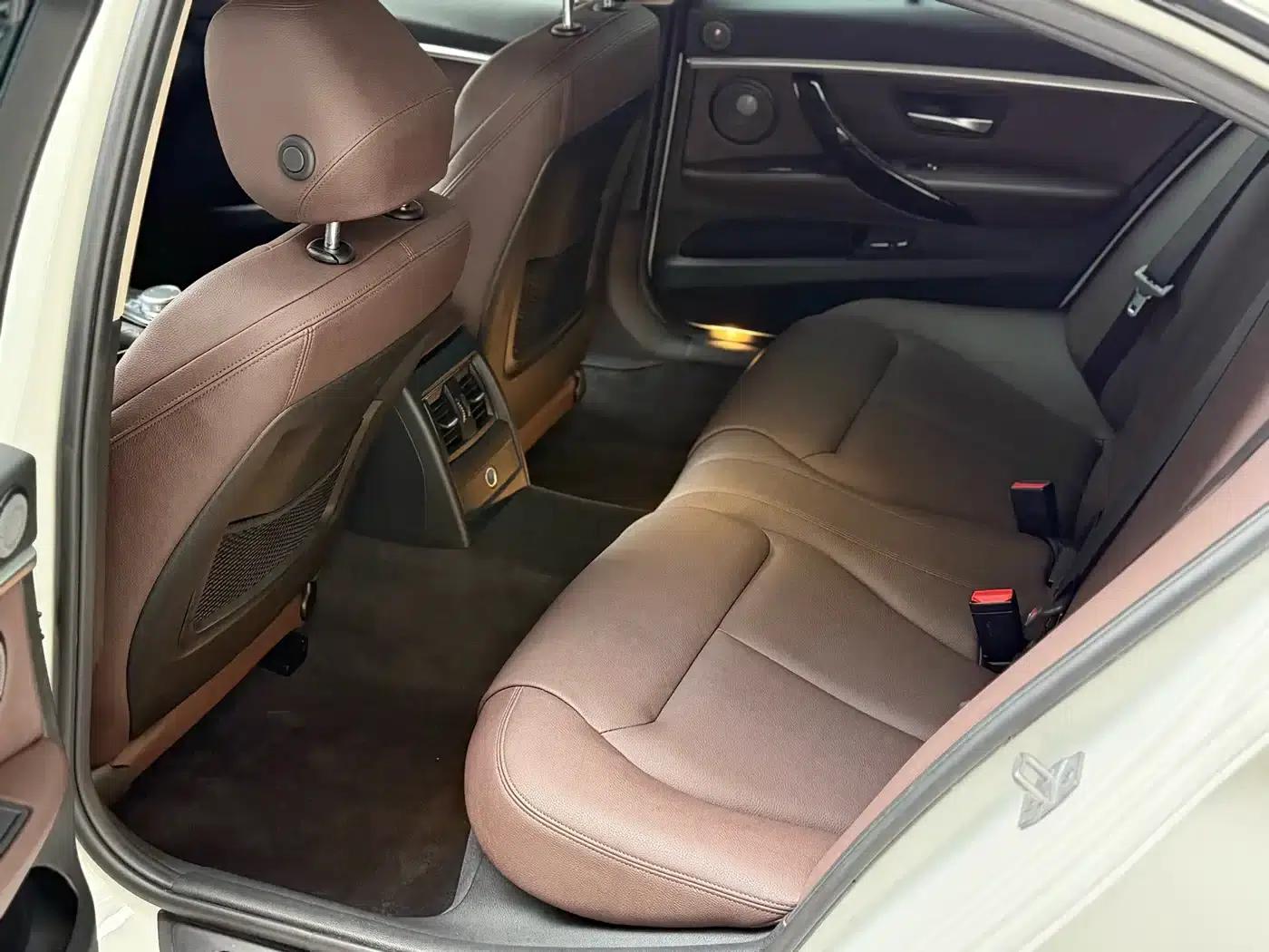 2018 BMW 3 Series 320Li M Sport Shadow Edition — миниатюра 5