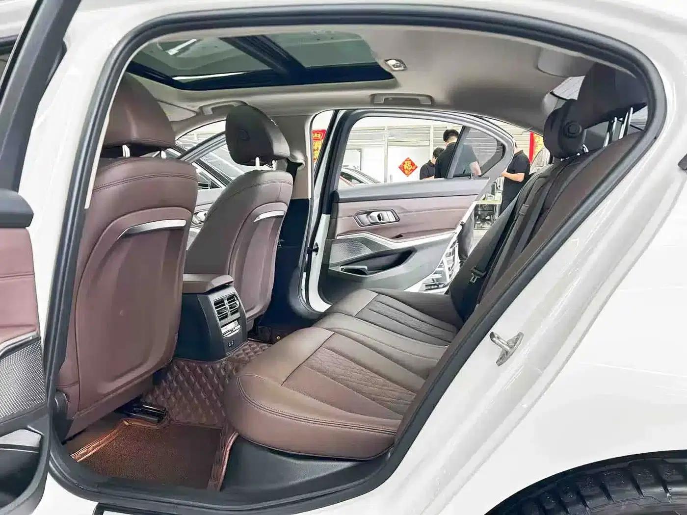 2023 BMW 3 Series 325Li M Sport Package — миниатюра 8