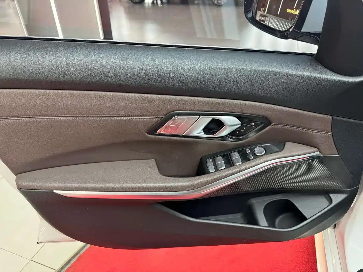 2021 BMW 3 Series Facelift 325Li M Sport Package — миниатюра 9