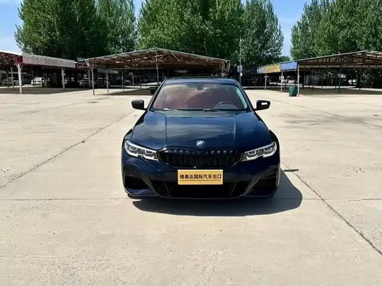 2022 BMW 3 Series 320Li M Sport Package — миниатюра 1
