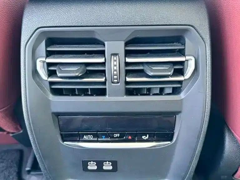 2022 BMW 3 Series 320Li M Sport Package — миниатюра 17