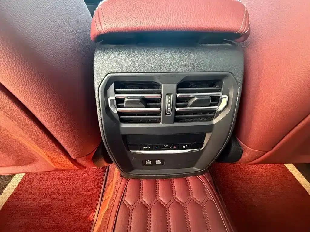 2023 BMW 3 Series 320Li M Sport Package — миниатюра 9