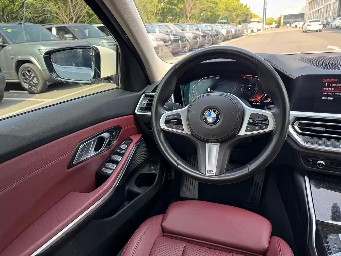 2022 BMW 3 Series 325Li M Sport Package — миниатюра 11