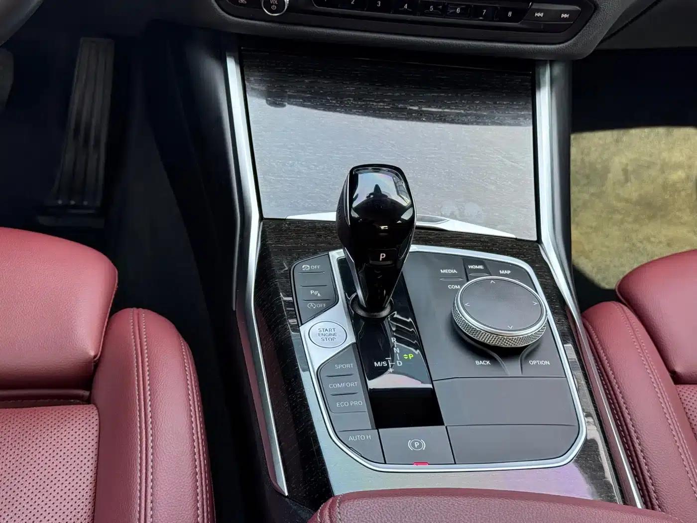 2022 BMW 3 Series 325Li M Sport Package — миниатюра 13