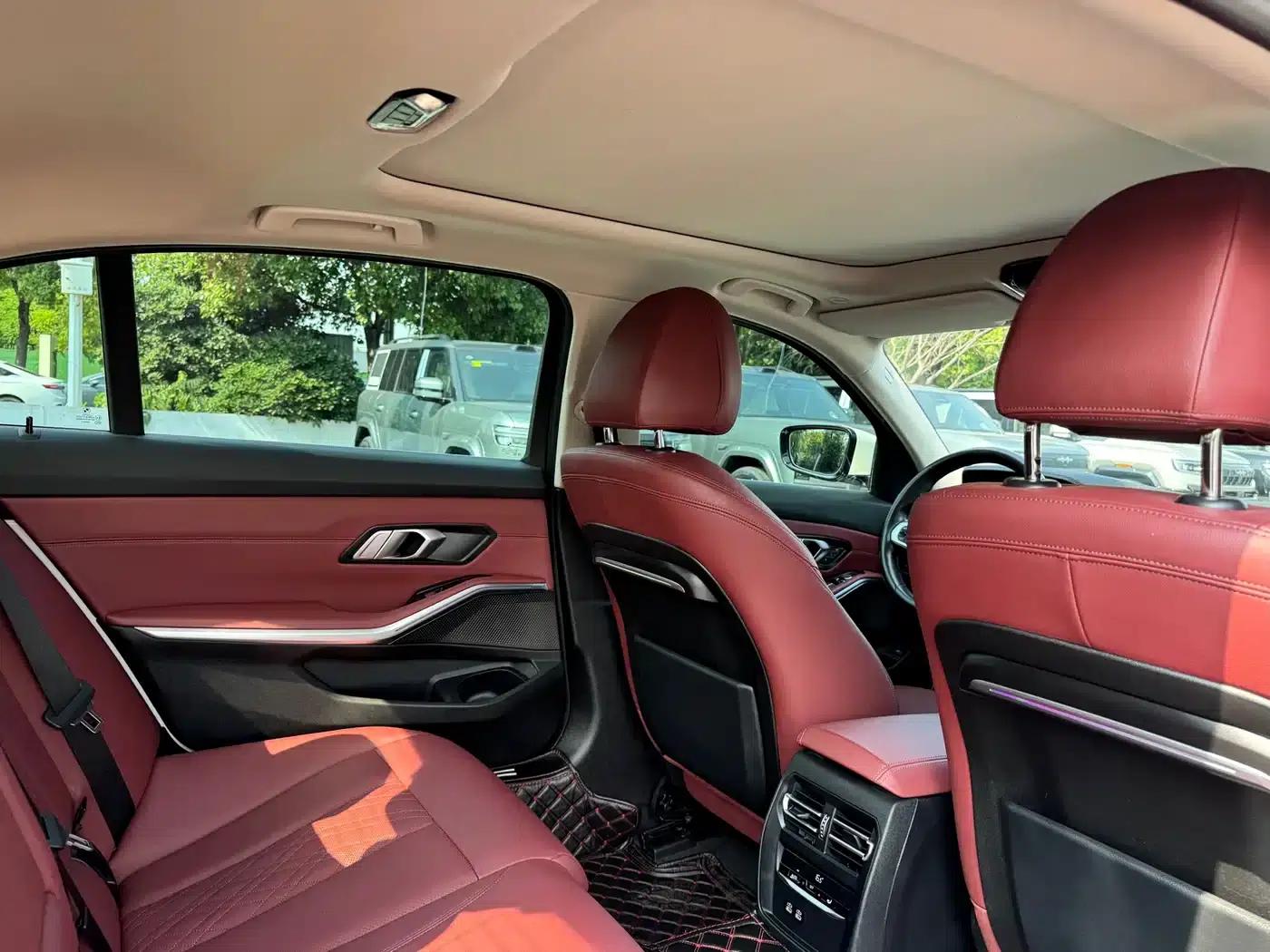 2022 BMW 3 Series 325Li M Sport Package — миниатюра 15