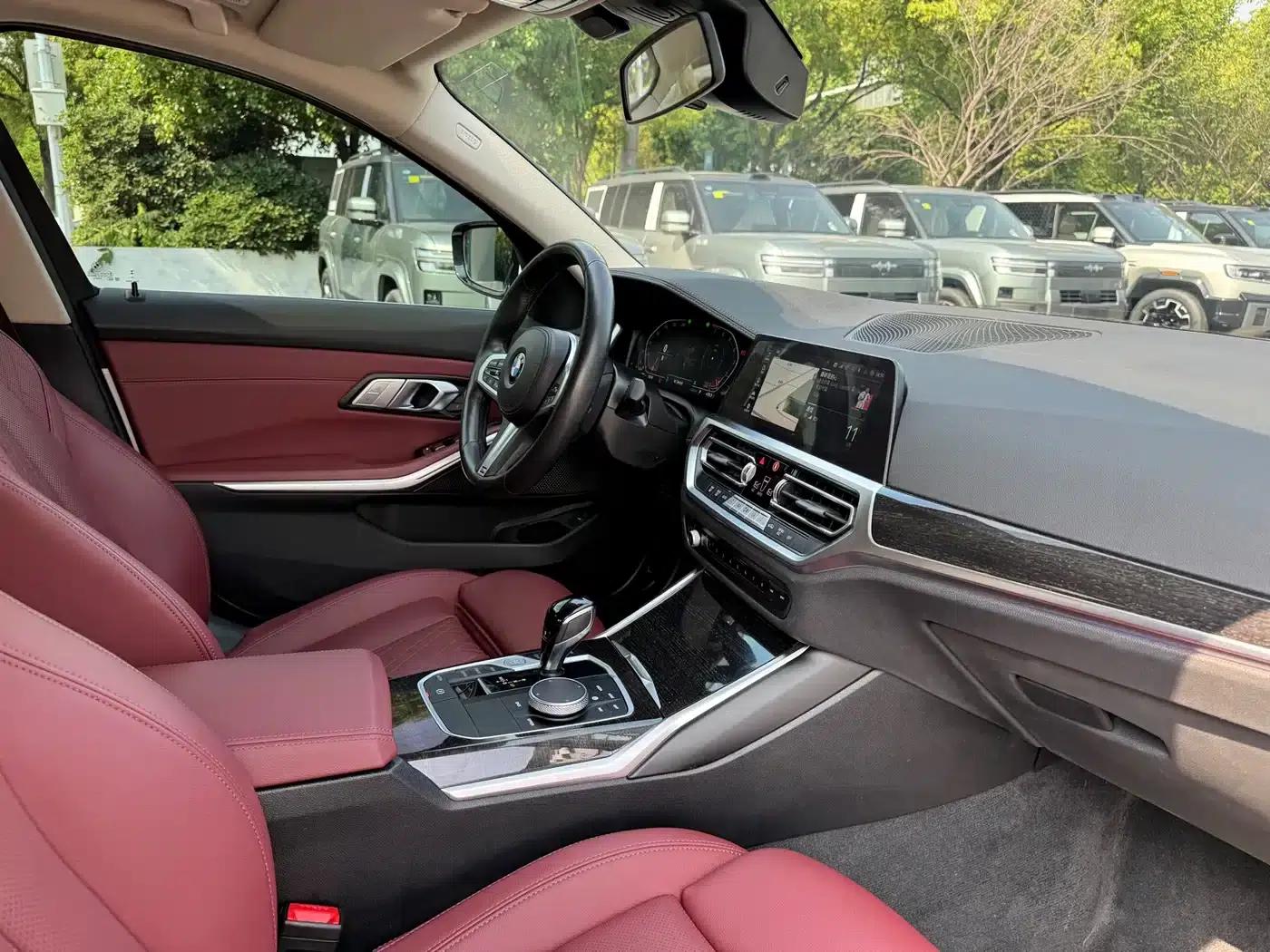 2022 BMW 3 Series 325Li M Sport Package — миниатюра 17