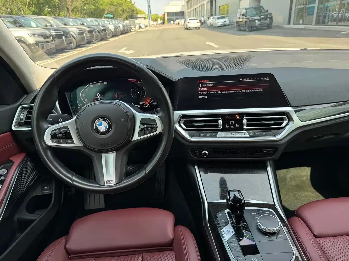 2022 BMW 3 Series 325Li M Sport Package — миниатюра 10