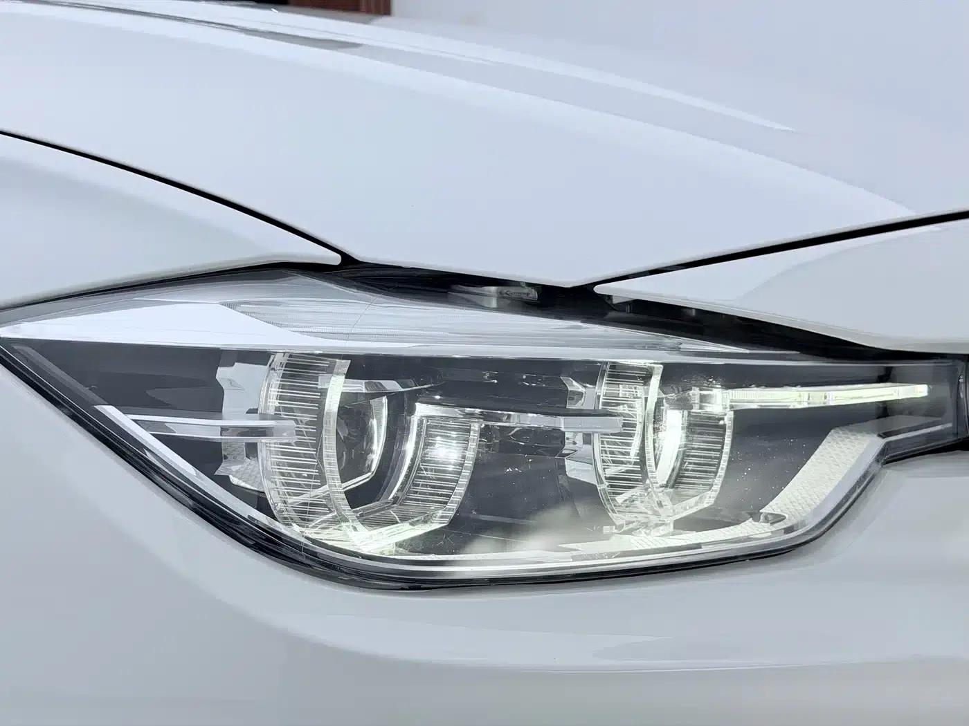 2018 BMW 3 Series 320i M Sport Package — миниатюра 21