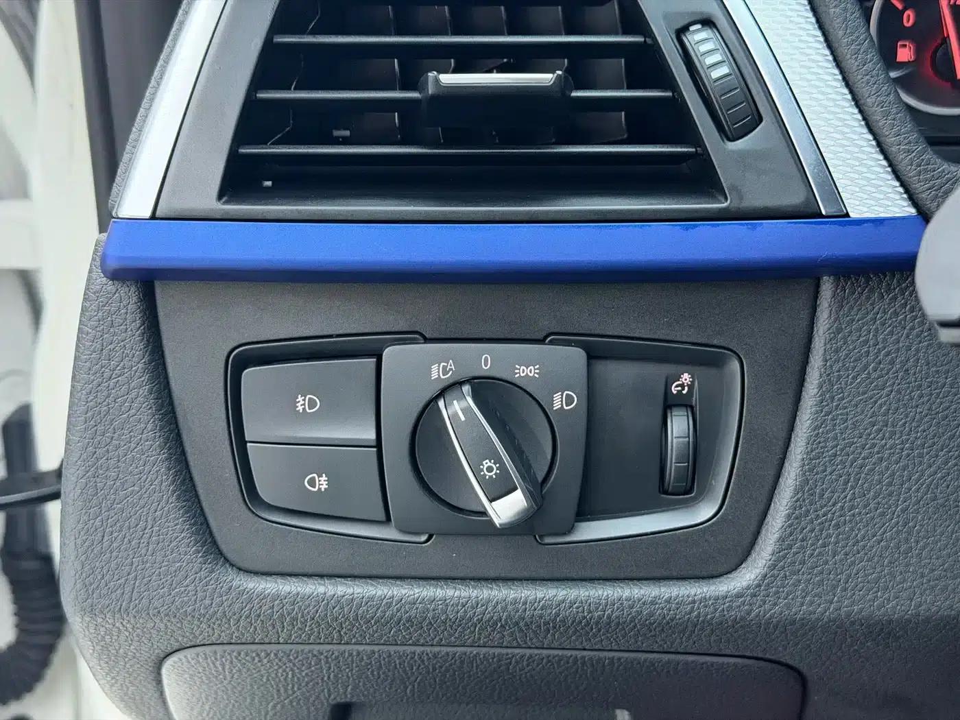 2018 BMW 3 Series 320i M Sport Package — миниатюра 6
