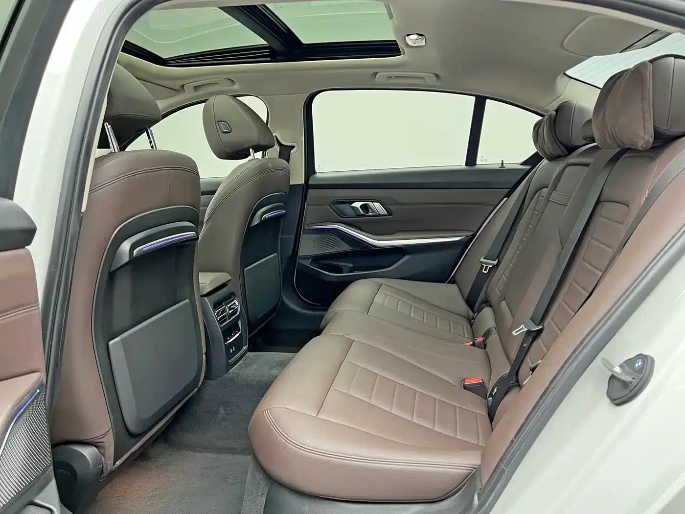BMW 3 Series 2020 325Li First Edition — миниатюра 9