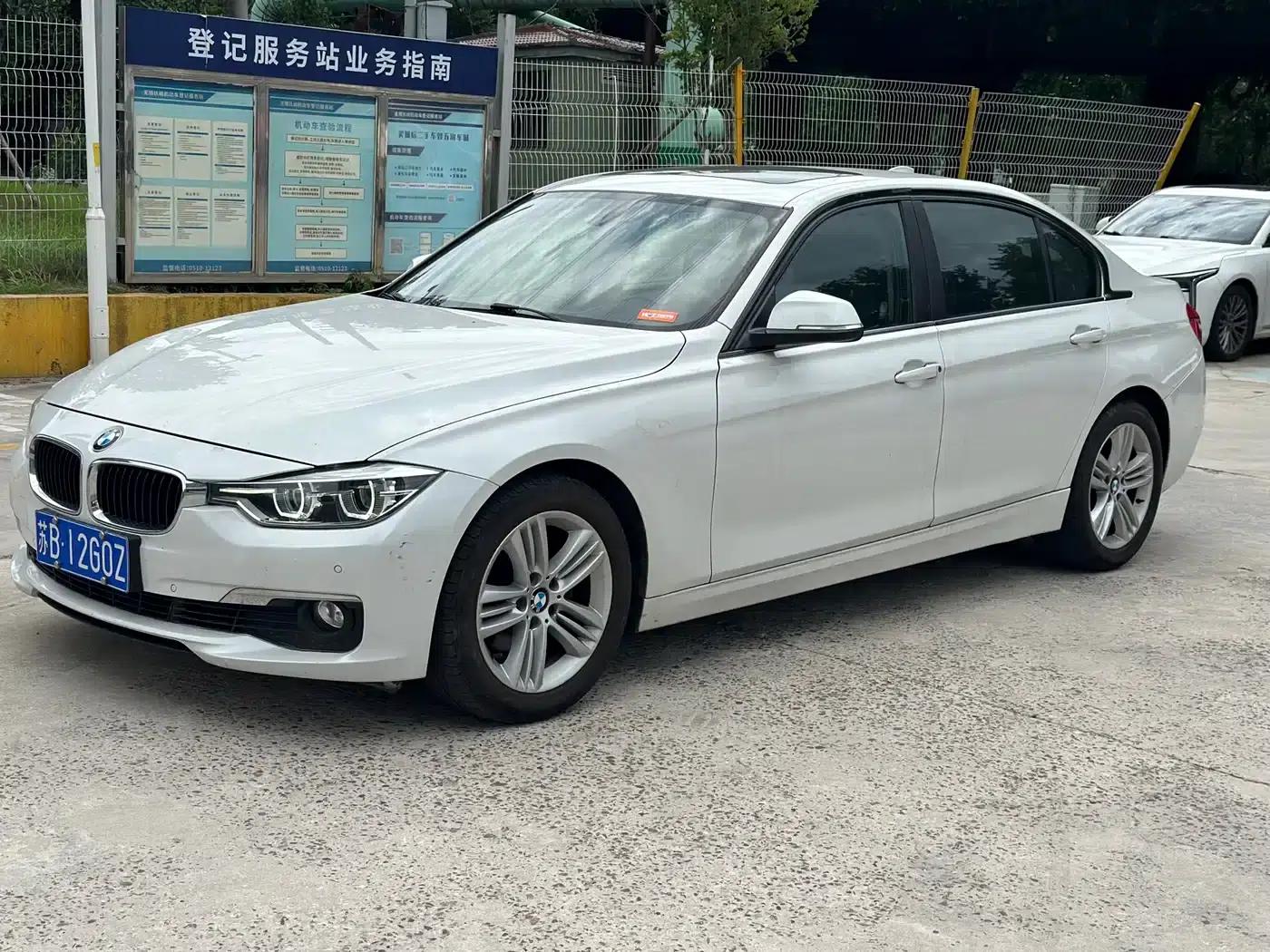 2017 BMW 3 Series 320Li Fashion Edition — миниатюра 1
