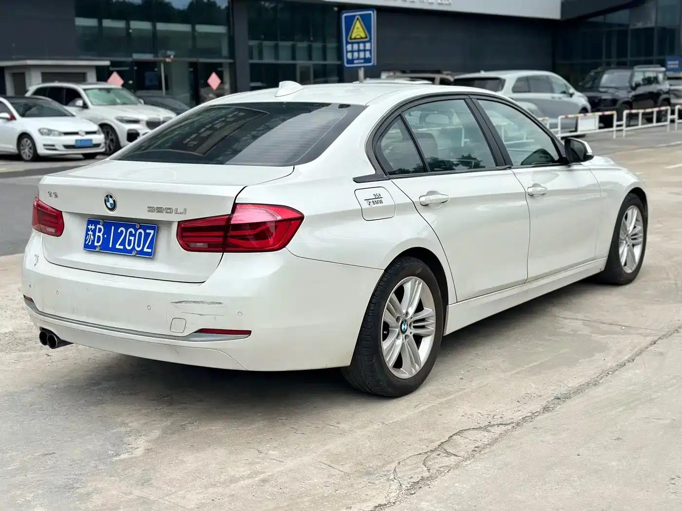 2017 BMW 3 Series 320Li Fashion Edition — миниатюра 3