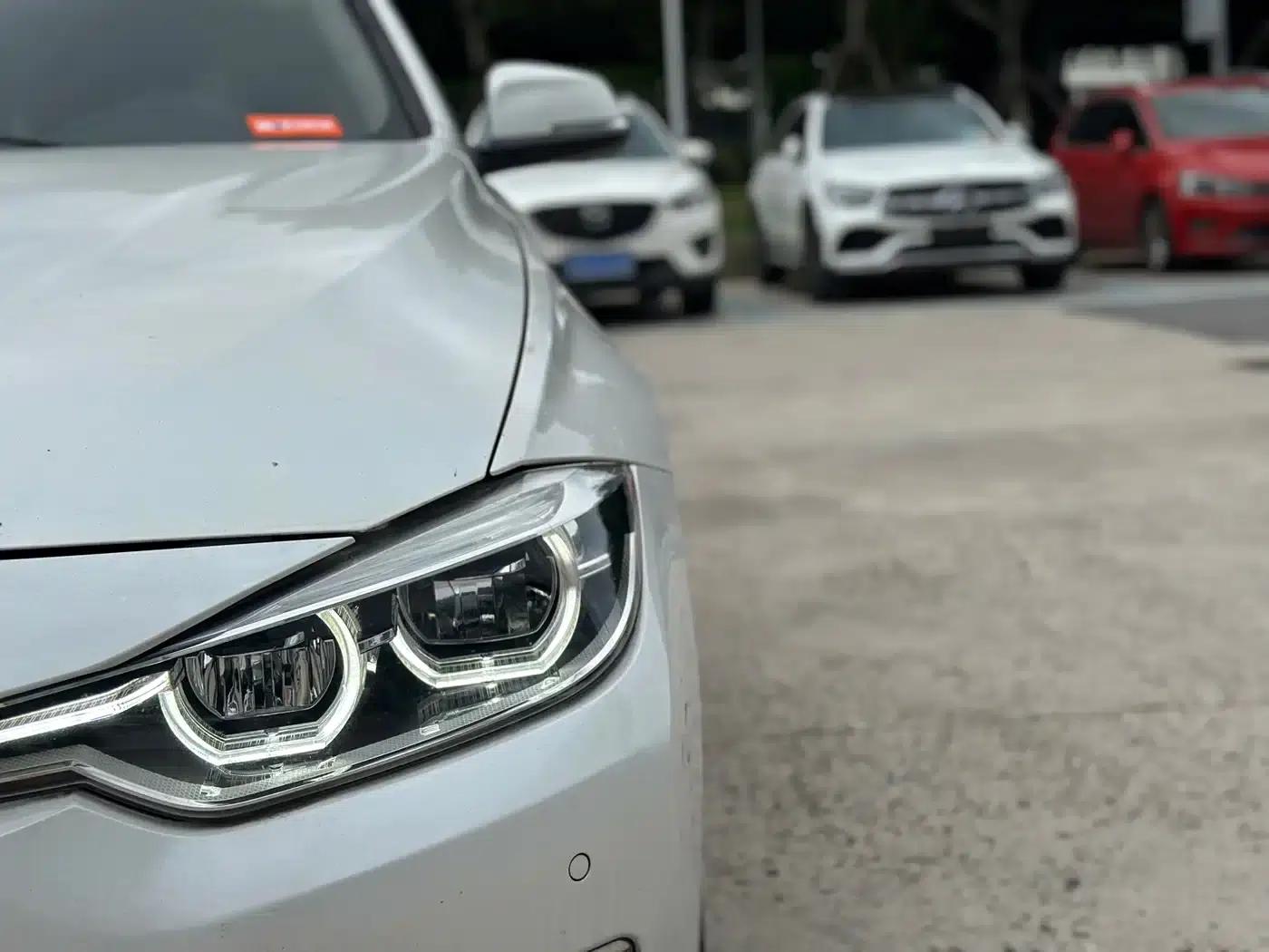 2017 BMW 3 Series 320Li Fashion Edition — миниатюра 9