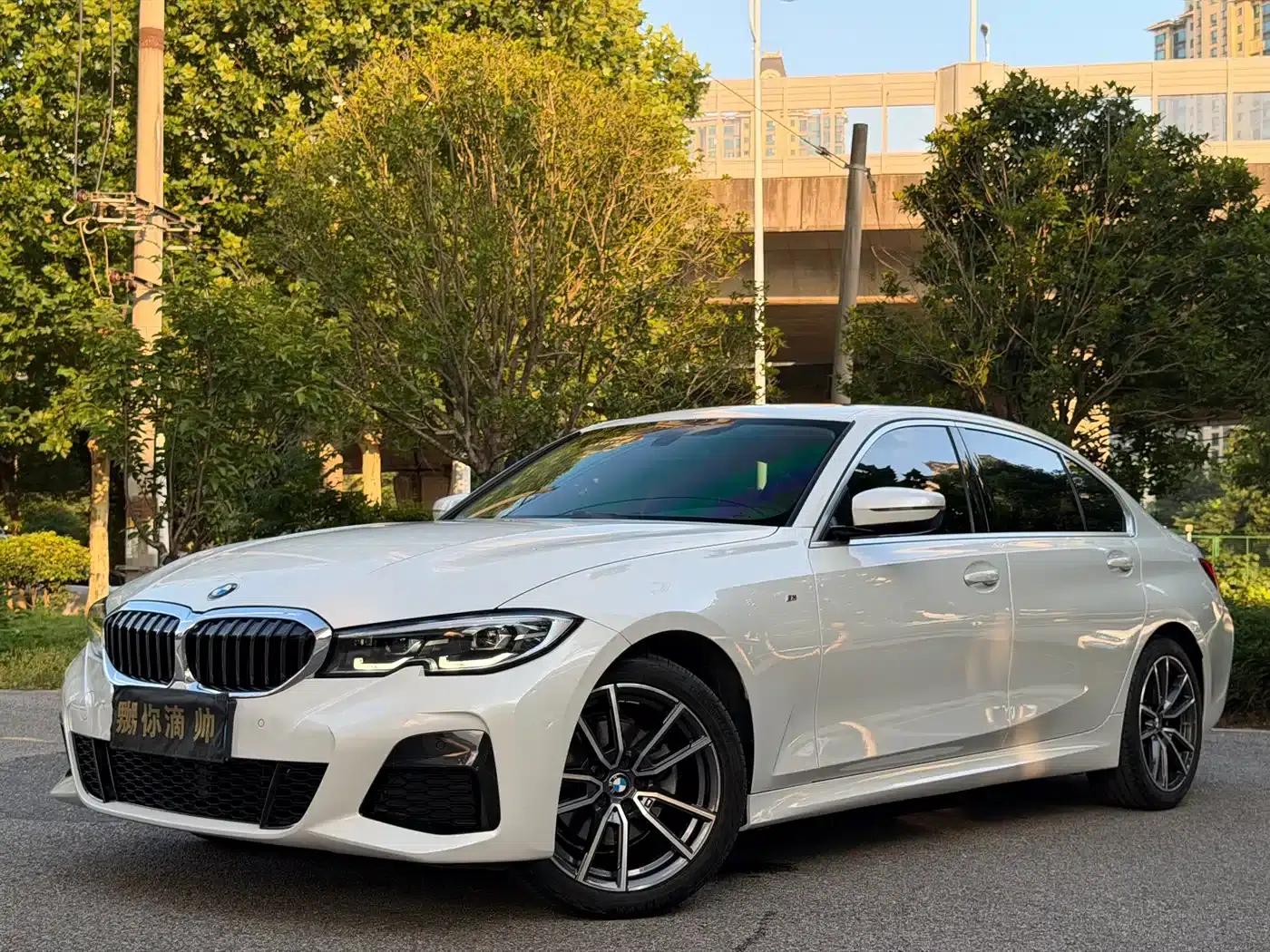 2021 BMW 3 Series Facelift 320Li M Sport Package — миниатюра 1