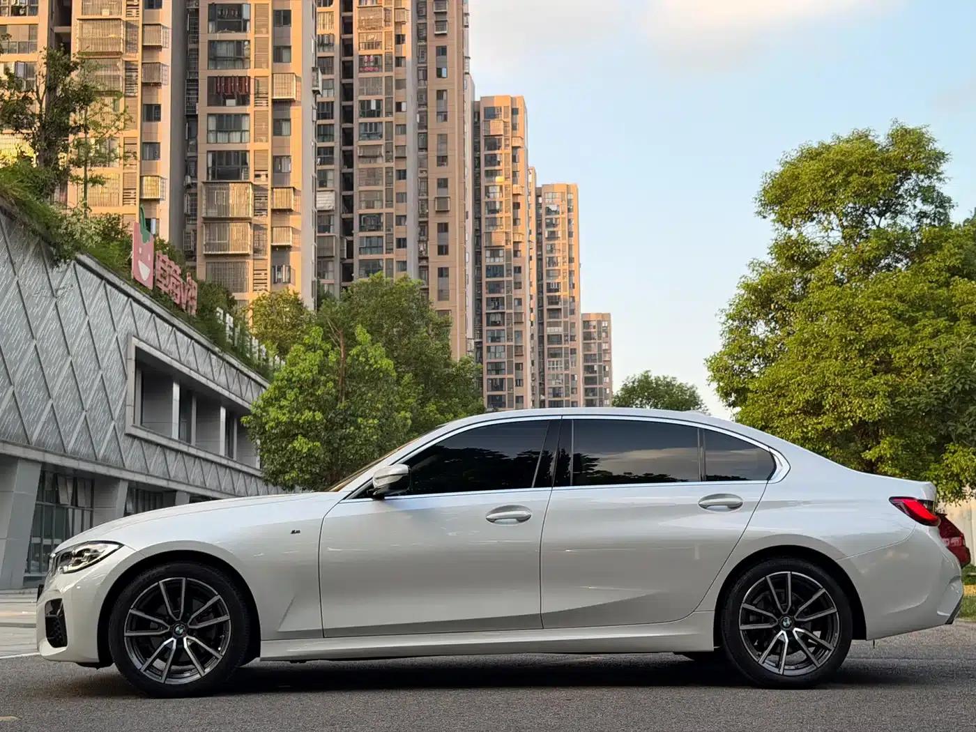 2021 BMW 3 Series Facelift 320Li M Sport Package — миниатюра 7