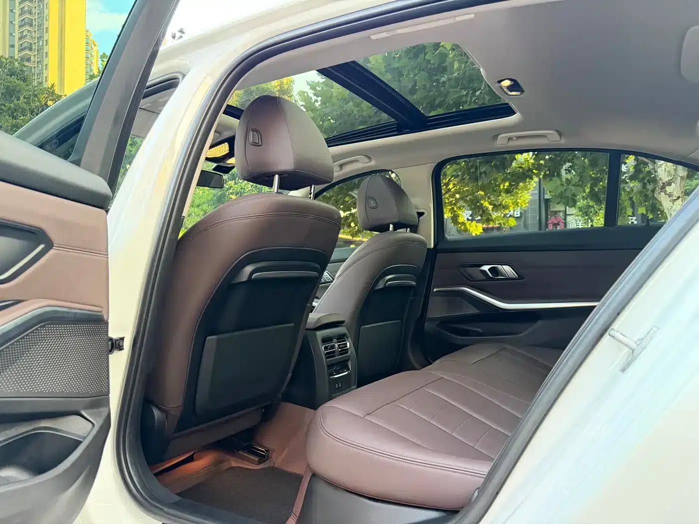 2021 BMW 3 Series Facelift 320Li M Sport Package — миниатюра 8