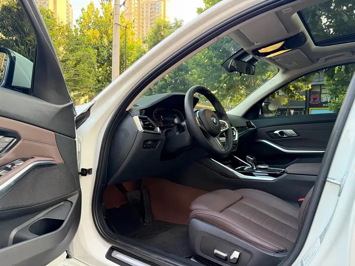 2021 BMW 3 Series Facelift 320Li M Sport Package — миниатюра 9