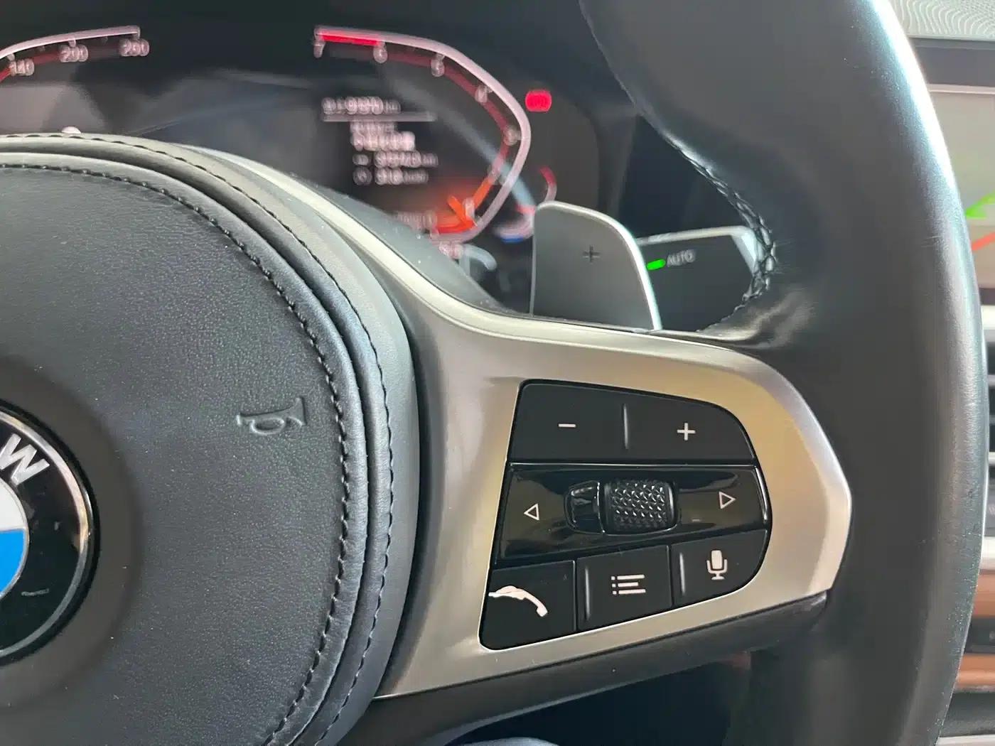 2020 BMW 3 Series 325Li M Sport Shadow Edition — миниатюра 18